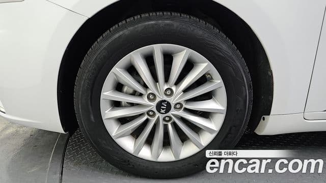 Kia All New K7 3.0 LPI Luxury (арендный автомобиль), 2017 все фото