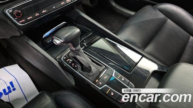 Kia All New K7 3.0 LPI Luxury (арендный автомобиль), 2017 9