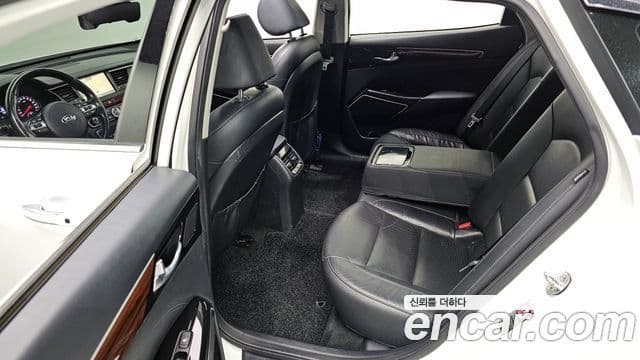 Kia All New K7 3.0 LPI Luxury (арендный автомобиль), 2017 11