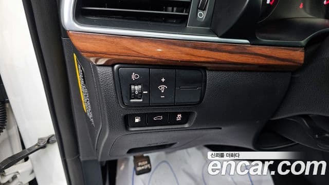 Kia All New K7 3.0 LPI Luxury (арендный автомобиль), 2017 14