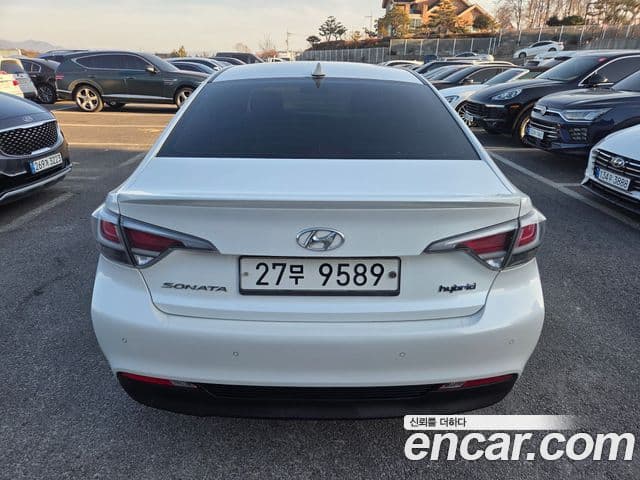 Hyundai LF Sonata гибрид Modern, 2015 все фото