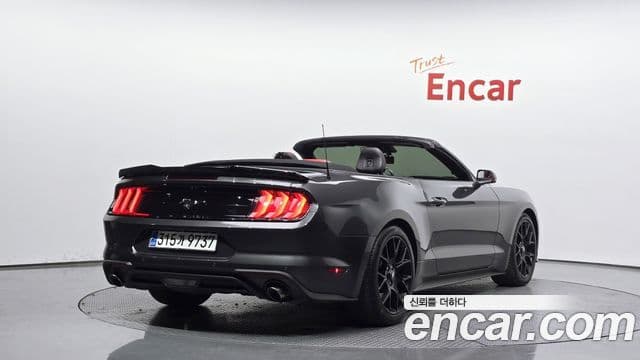 Ford Mustang кабриолет, 2018 2