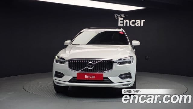 Volvo XC60 2세대 D5 Inscription, 2019 3