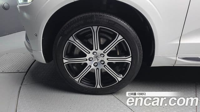 Volvo XC60 2세대 D5 Inscription, 2019 все фото