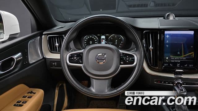 Volvo XC60 2세대 D5 Inscription, 2019 13