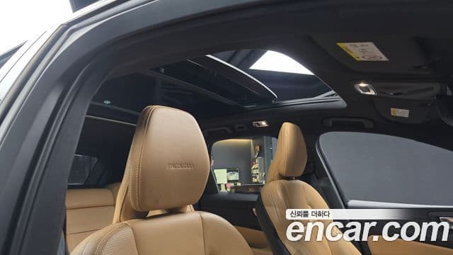 Volvo XC60 2세대 D5 Inscription, 2019 18