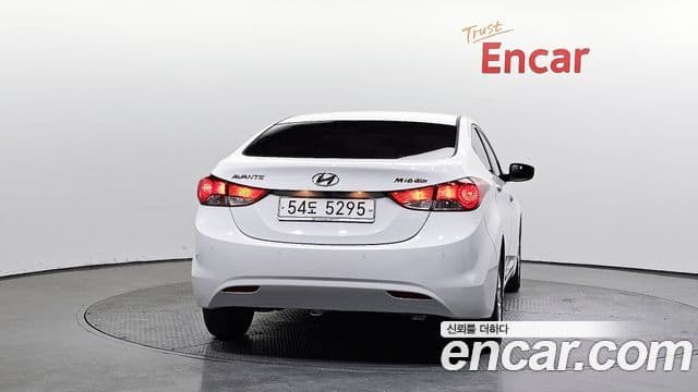 Hyundai Avante MD Luxury, 2011 4