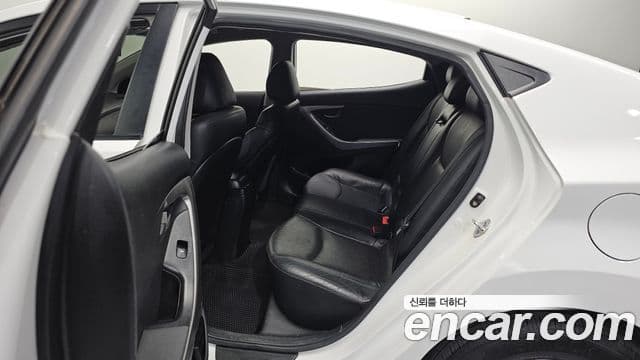 Hyundai Avante MD Luxury, 2011 11