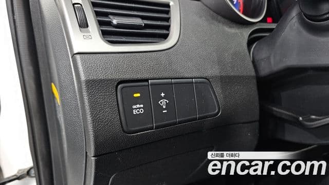 Hyundai Avante MD Luxury, 2011 15