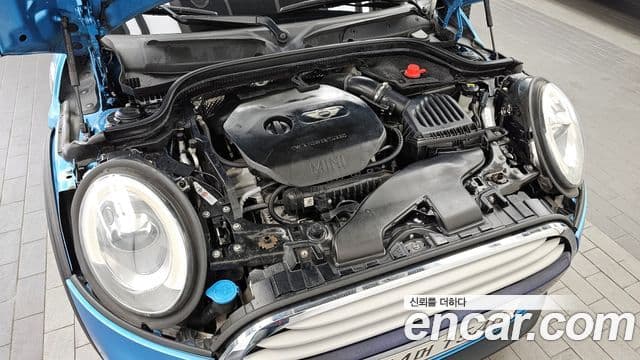 Mini Cooper 3세대, 2015 6