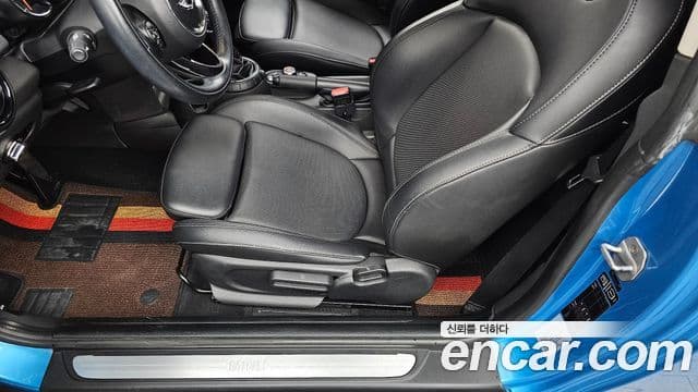 Mini Cooper 3세대, 2015 19