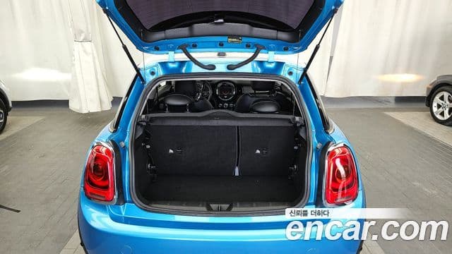 Mini Cooper 3세대, 2015 21