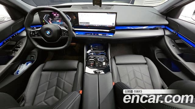 BMW 5시리즈 (G60), 2025 7