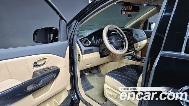 Kia The / новый New Carnival Prestige High Roof, 2019 11