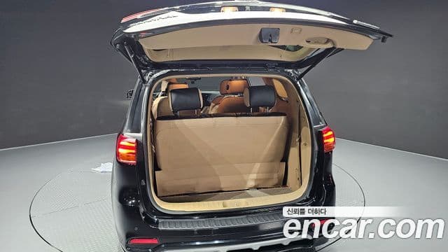 Kia The / новый New Carnival Prestige High Roof, 2019 20