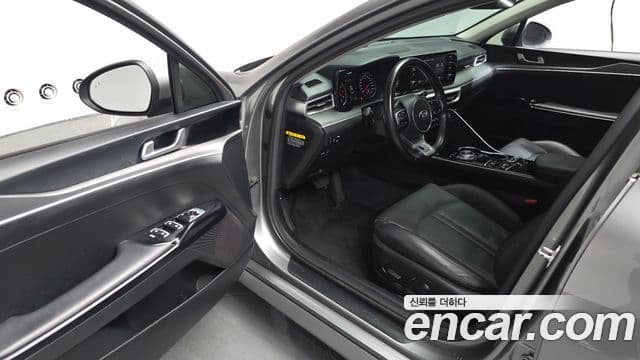 Kia K5 3세대 Prestige, 2020 11