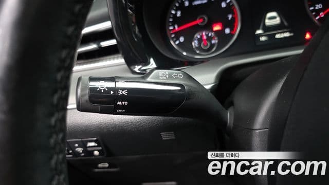 Kia K5 3세대 Prestige, 2020 18