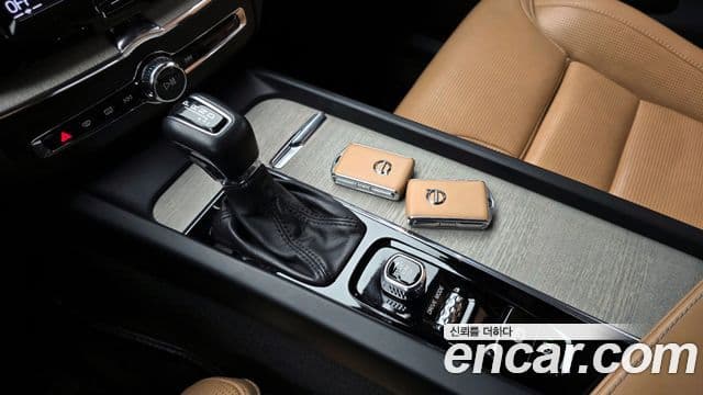 Volvo XC60 2세대 T6 Inscription, 2019 9