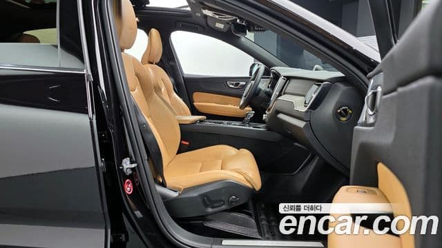 Volvo XC60 2세대 T6 Inscription, 2019 10