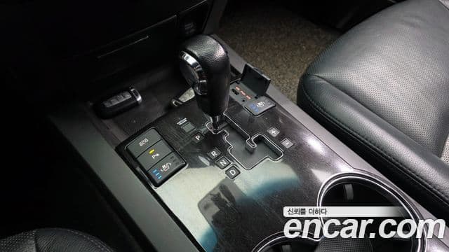 Kia Mohave 4WD KV300, 2014 9