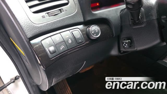 Kia Mohave 4WD KV300, 2014 17