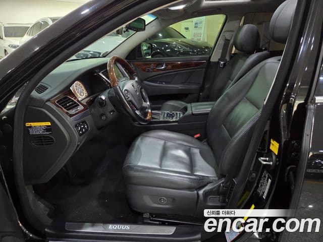 Hyundai Equus(новый кузов / новое поколение) 5.0 экспортная версия, 2015 6