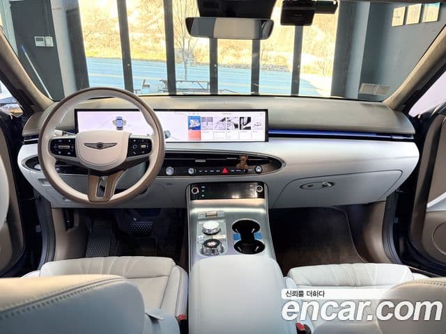 Genesis GV70, 2025 3