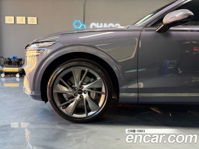 Genesis GV70, 2025 все фото