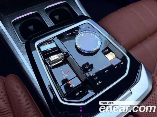 BMW 7시리즈 (G70) 740d xDrive M Sport, 2024 9