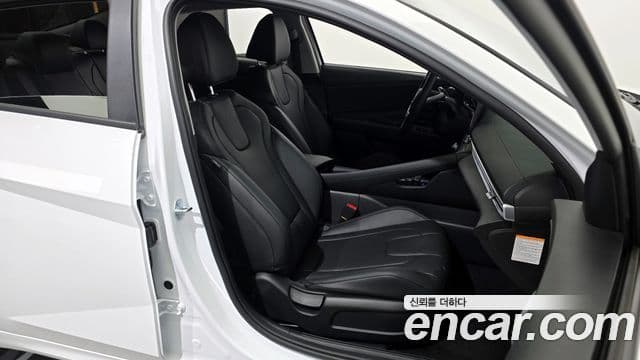 Hyundai The / новый New Avante гибрид (CN7) Modern, 2025 12