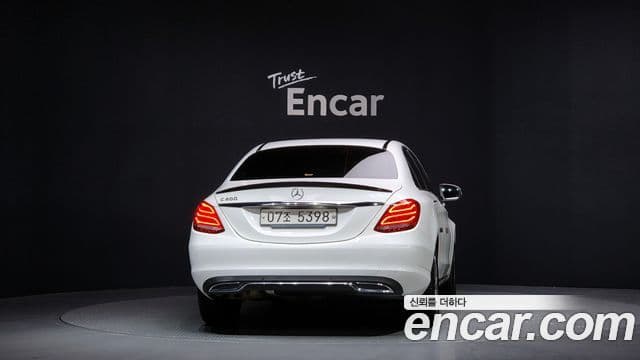 Mercedes-Benz C-класс W205 Avantgarde, 2018 4