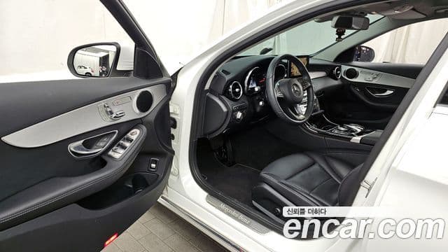 Mercedes-Benz C-класс W205 Avantgarde, 2018 10