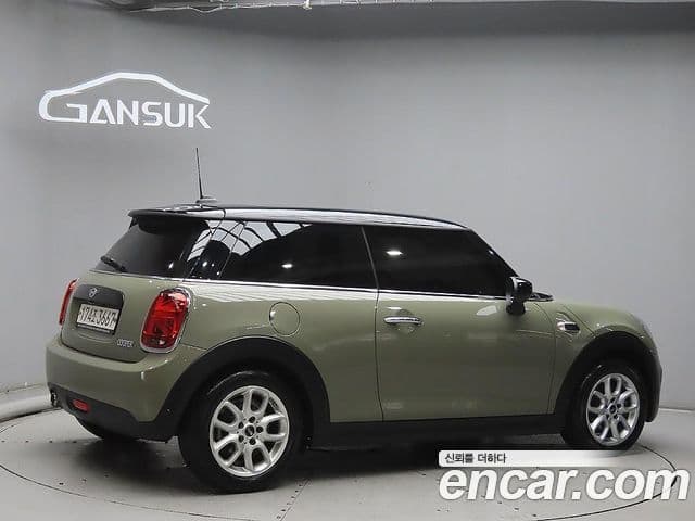 Mini Cooper 3세대, 2020 4