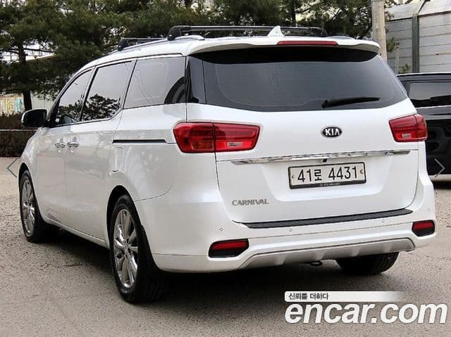 Kia The / новый New Carnival Prestige, 2019 2