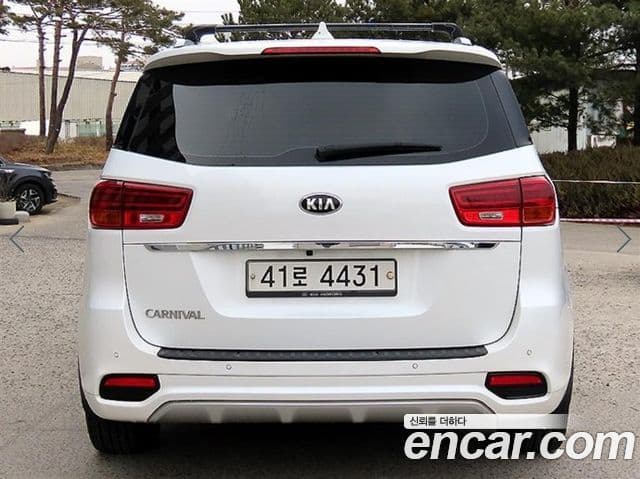 Kia The / новый New Carnival Prestige, 2019 4