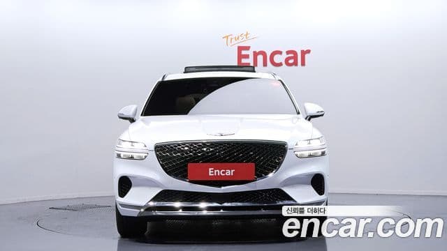 Genesis GV70, 2021 3