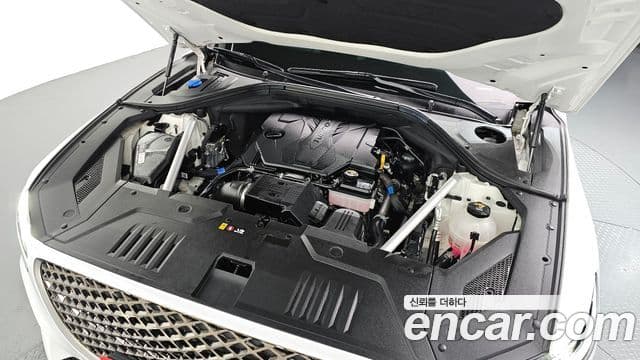 Genesis GV70, 2021 6