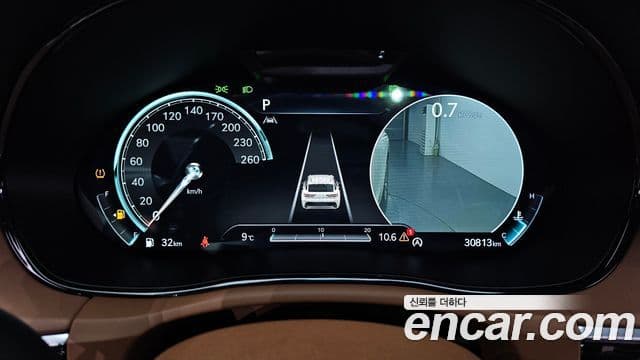 Genesis GV70, 2021 8