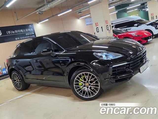 Porsche Cayenne (PO536) 3.0 E-гибрид купе, 2021 1