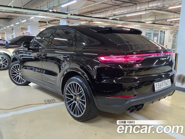 Porsche Cayenne (PO536) 3.0 E-гибрид купе, 2021 2