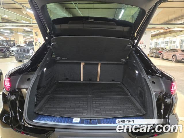 Porsche Cayenne (PO536) 3.0 E-гибрид купе, 2021 9