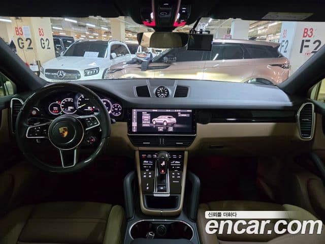 Porsche Cayenne (PO536) 3.0 E-гибрид купе, 2021 11