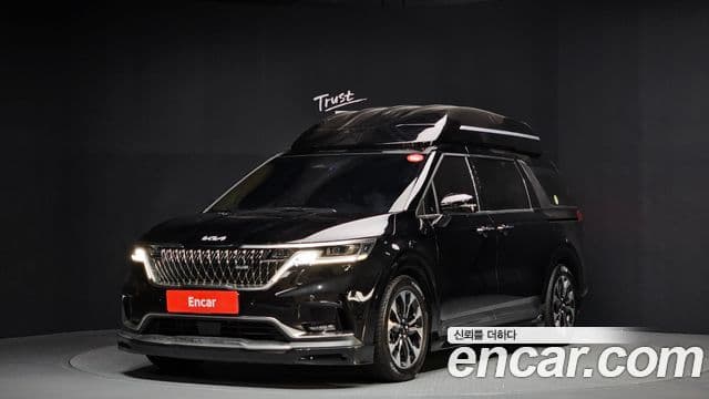 Kia Carnival 4세대 бензин 9인승 High Limousine(компания по спецнадстройкам), 2023 1