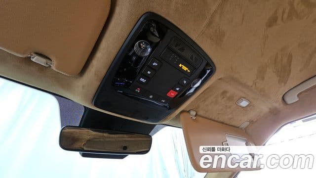 Kia Carnival 4세대 бензин 9인승 High Limousine(компания по спецнадстройкам), 2023 17