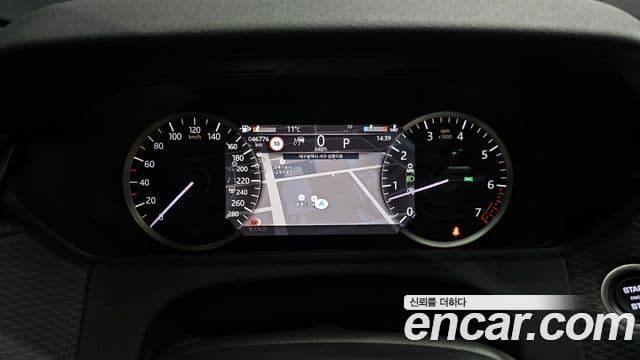 Land Rover Range Rover Velar 2.0 P250 R-Dynamic SE, 2023 8