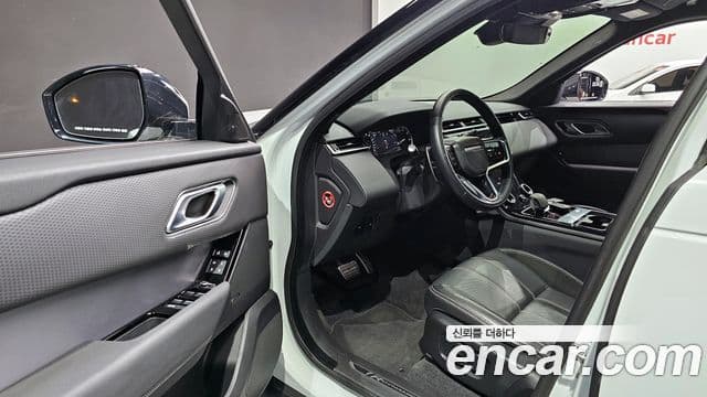 Land Rover Range Rover Velar 2.0 P250 R-Dynamic SE, 2023 11