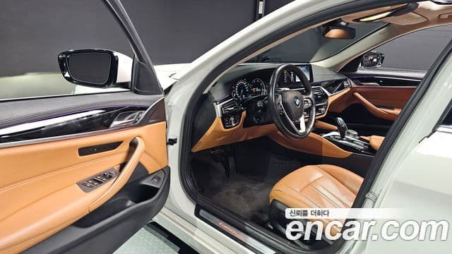 BMW 5시리즈 (G30) 520d Luxury Special Edition, 2018 12