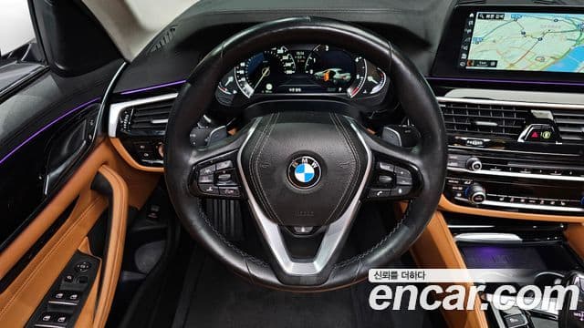 BMW 5시리즈 (G30) 520d Luxury Special Edition, 2018 13