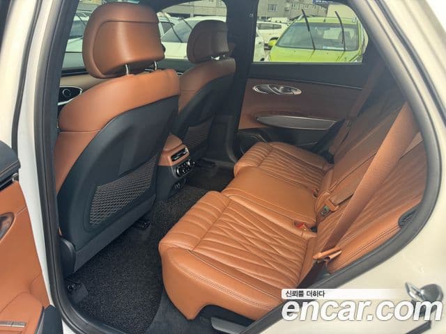 Genesis GV70, 2023 10