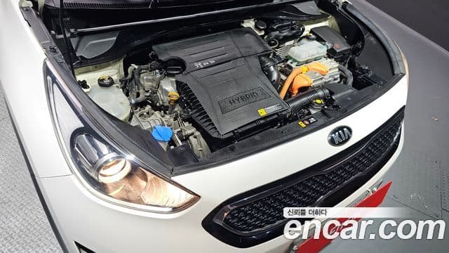 Kia Niro Prestige, 2018 6